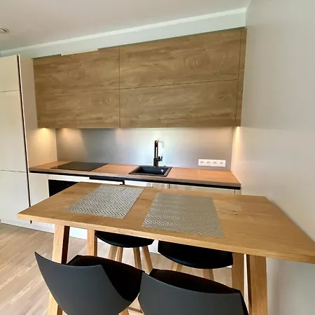 Apartment Emajoe *